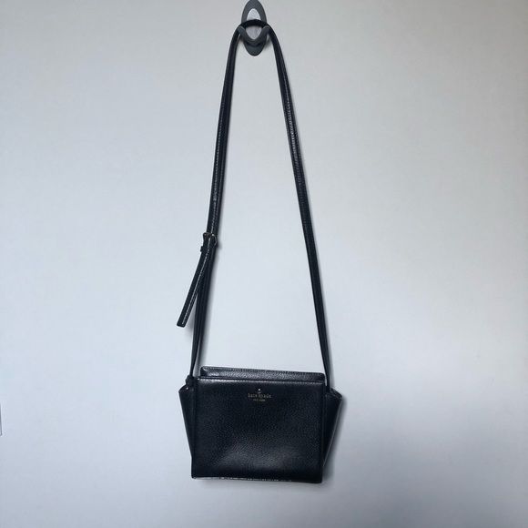 Kate Spade black crossbody - Picture 2 of 6